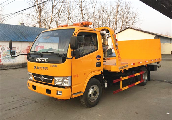 東風多利卡藍牌一拖二清障車 東風多利卡藍牌一拖二清障車