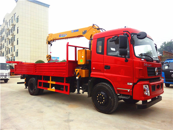 國(guó)五東風(fēng)徐工6.3噸隨車(chē)吊 國(guó)五東風(fēng)徐工6.3噸隨車(chē)吊