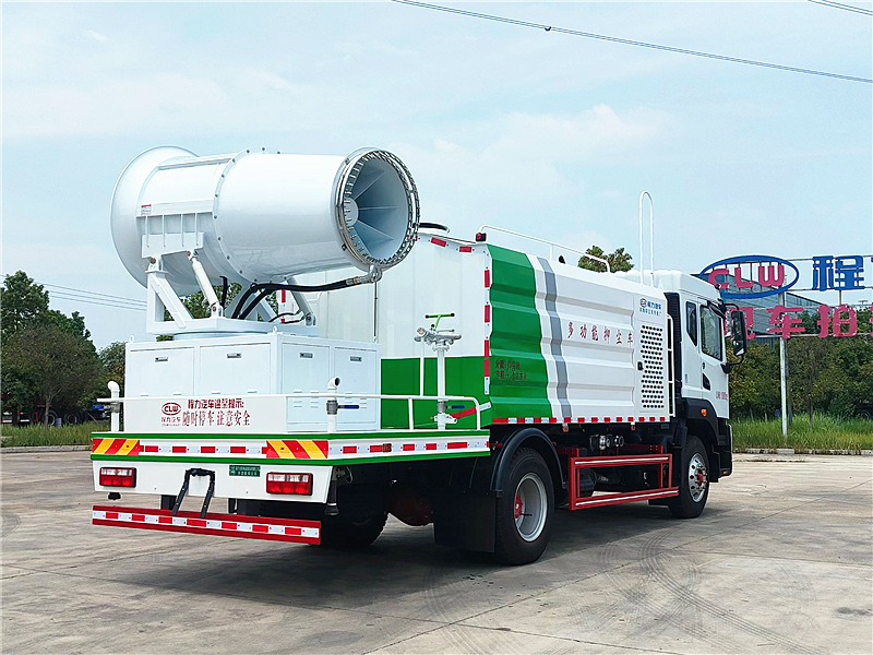 東風(fēng)多利卡D9抑塵車(chē)