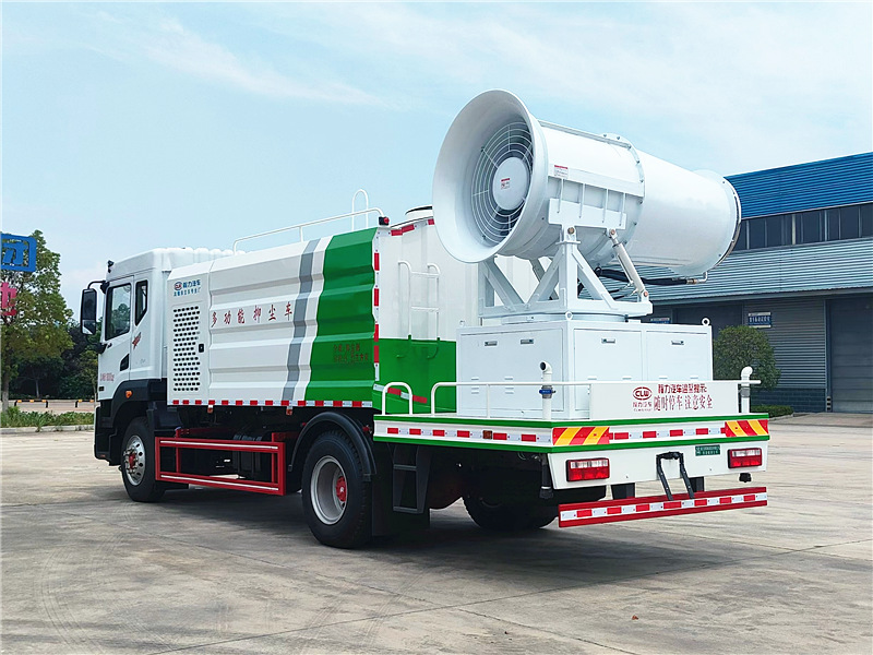 東風(fēng)多利卡D9抑塵車(chē)