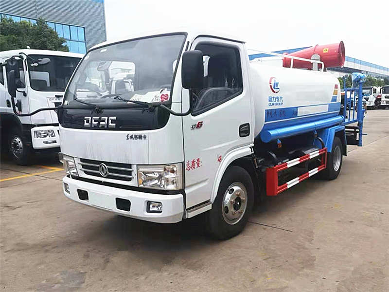 東風5方霧炮灑水車