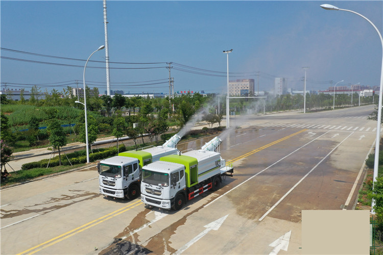 東風(fēng)多利卡D9國(guó)六12噸抑塵車(chē)