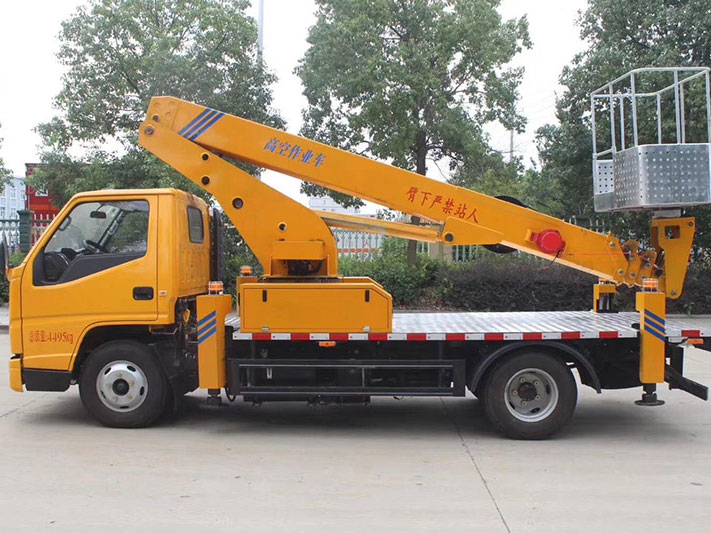 江鈴21米藍(lán)牌高空作業(yè)車(chē)