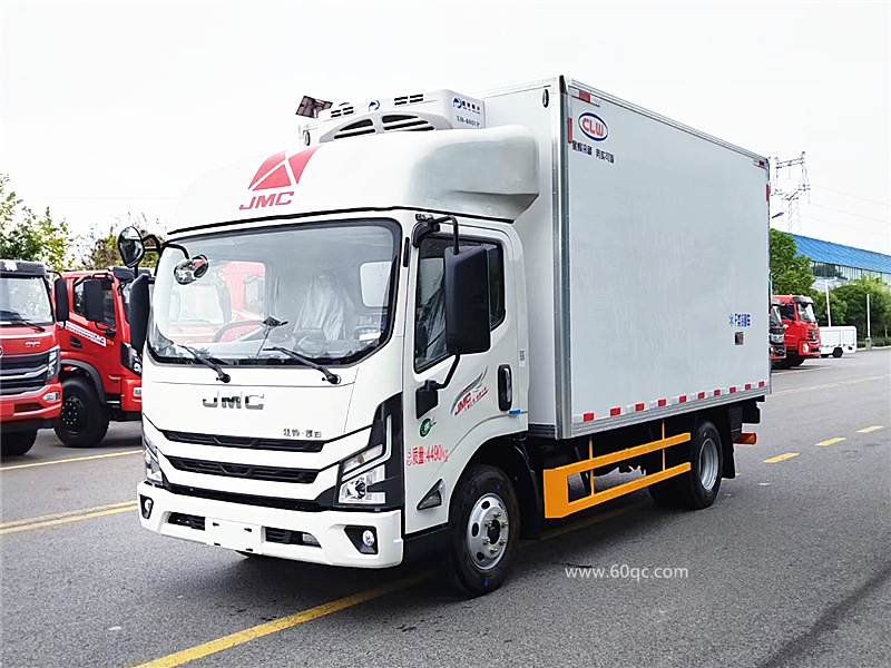 江鈴新凱運(yùn)寬體冷藏車