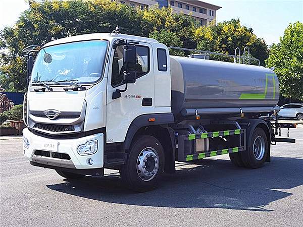 福田12噸灑水車