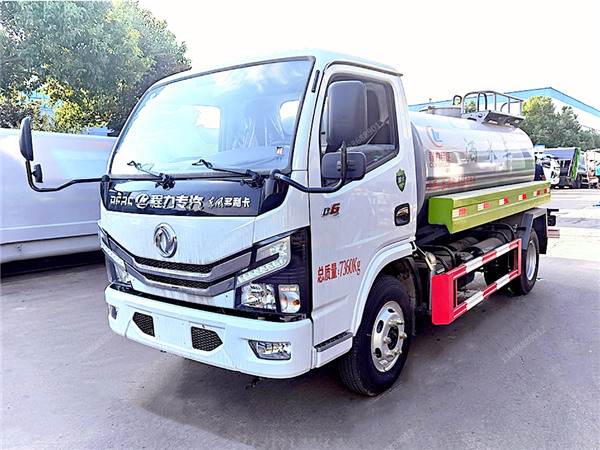 東風5噸灑水車配置參數_D6現車廠家促銷