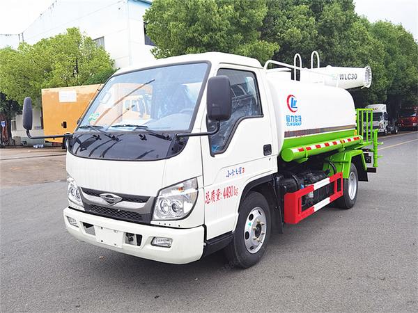 福田時代藍(lán)牌灑水抑塵車