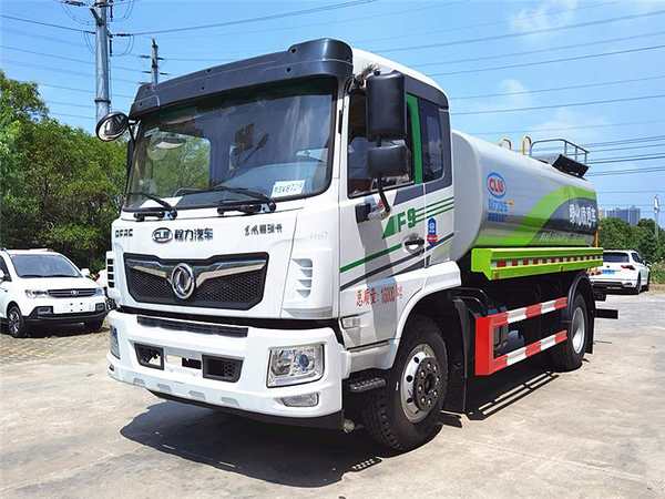 東風福瑞卡F9霧炮車